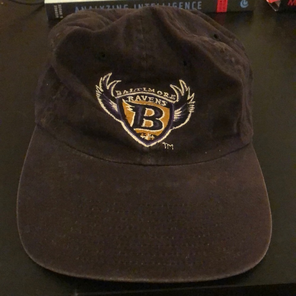 Vintage Baltimore Ravens strap back